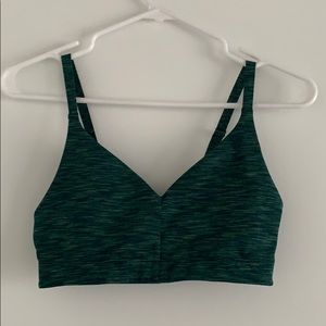 Adjustable strap sports bra